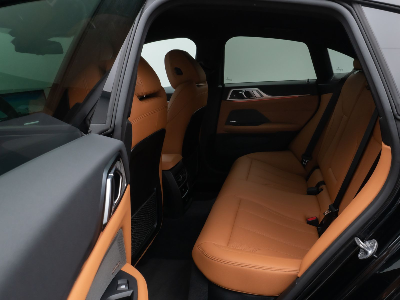 Fahrzeugabbildung BMW M440i xD Gran Coupé Laser Kamera HUD DAB H/K AHK