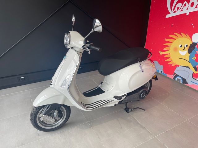 Vespa PRIMAVERA ELETTRICA Bianco Innocente