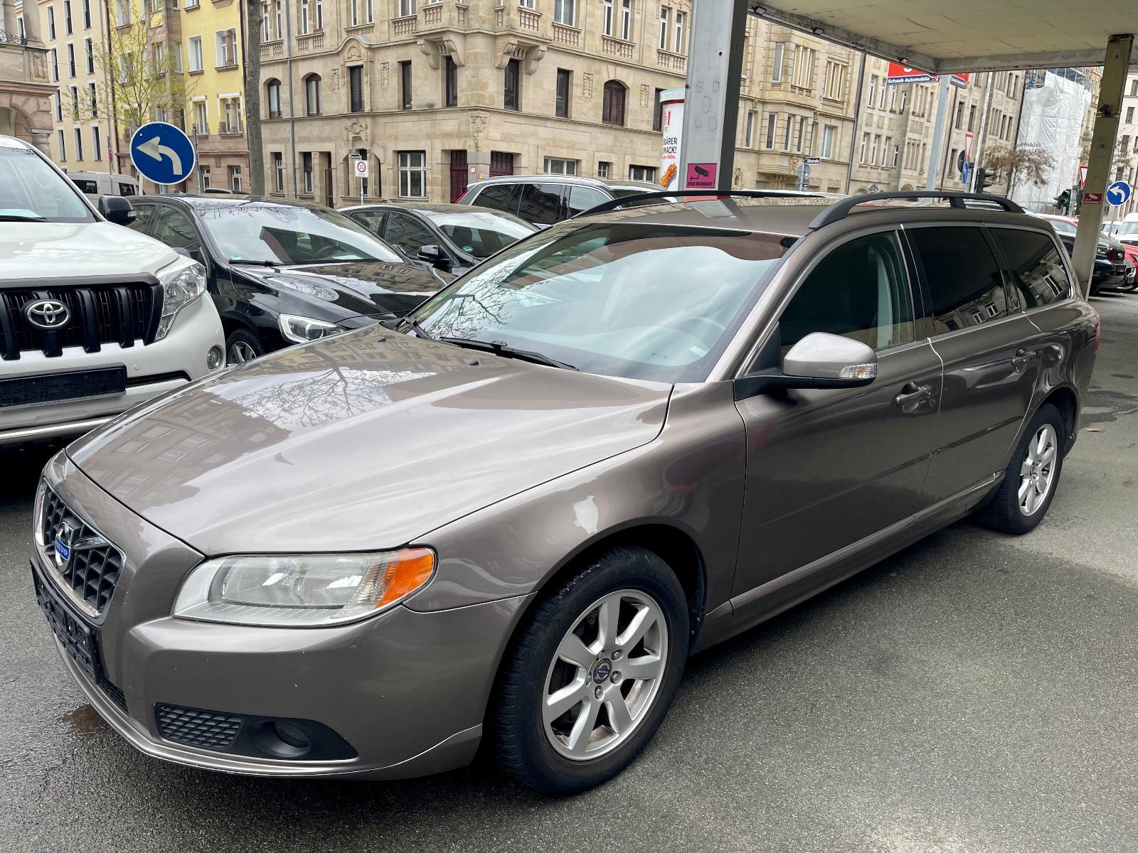Volvo V70 2.0 D3 Kinetic TEMPOMAT ALU