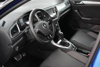 Volkswagen T-Roc 2.0Activ/DSG/SHZ/Scheckheft/Carplay/NeuTüv bei Bilicar