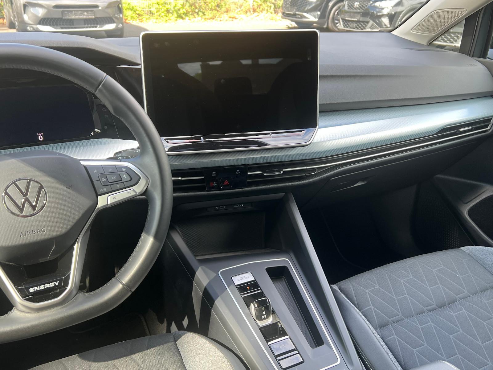 Volkswagen Golf VIII Lim. 1.5 eTSI DSG Energy-NAVI-KAM-GAR, миниатюра 14