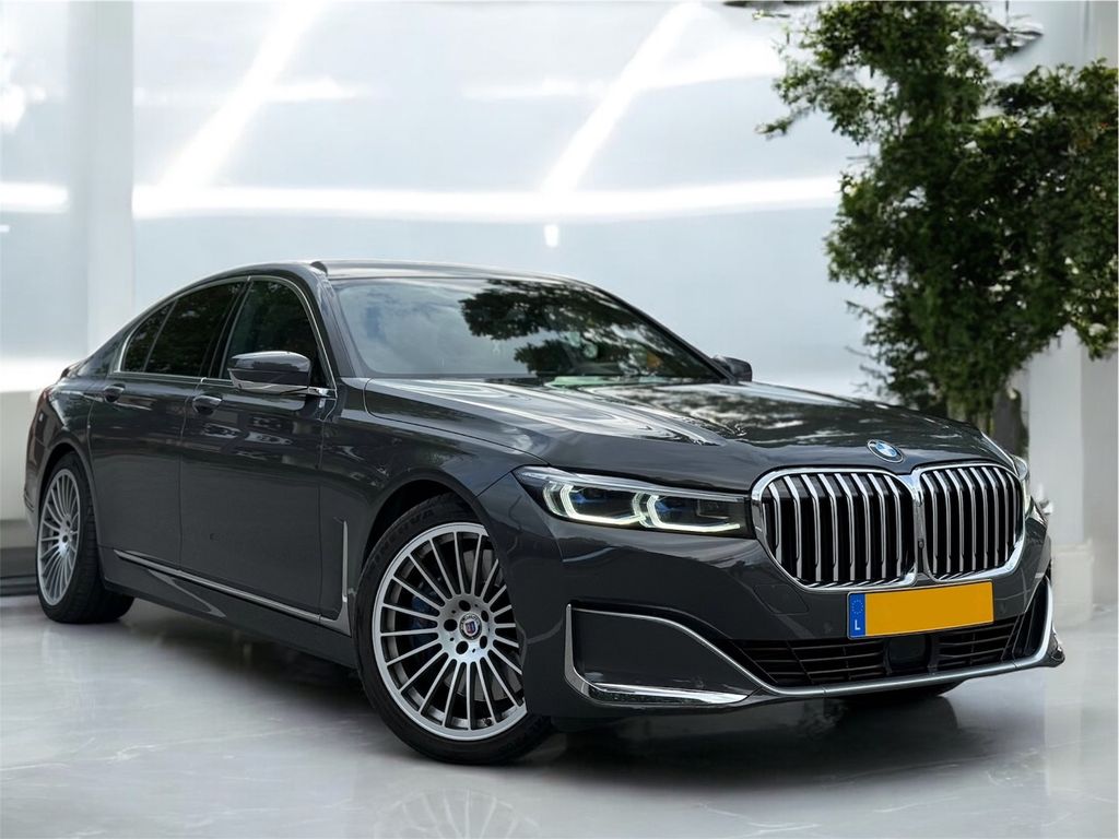 BMW 730