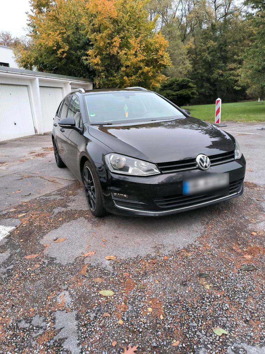 Volkswagen Golf 2015 — interior