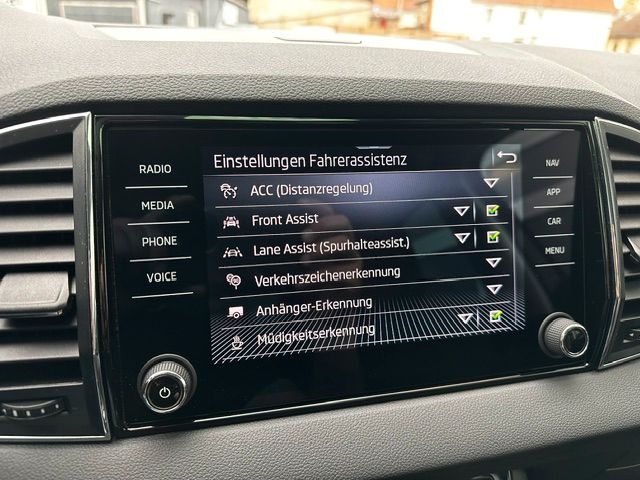 Karoq Tour MATRIX;ALARM;BFS;CARPLAY