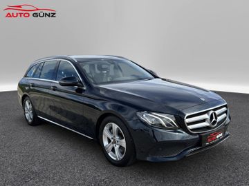 Mercedes E 200 - 3