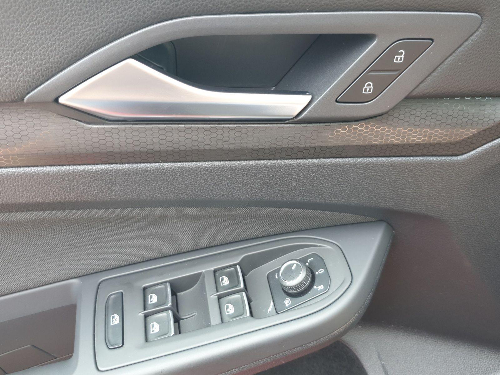 Volkswagen Golf GTI Clubsport PANO HARMAN MATRIX HuD, миниатюра 8