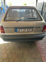 Opel Kadett E 1,8 S Jubilee  - Opel Kadett mit 5 Türen
