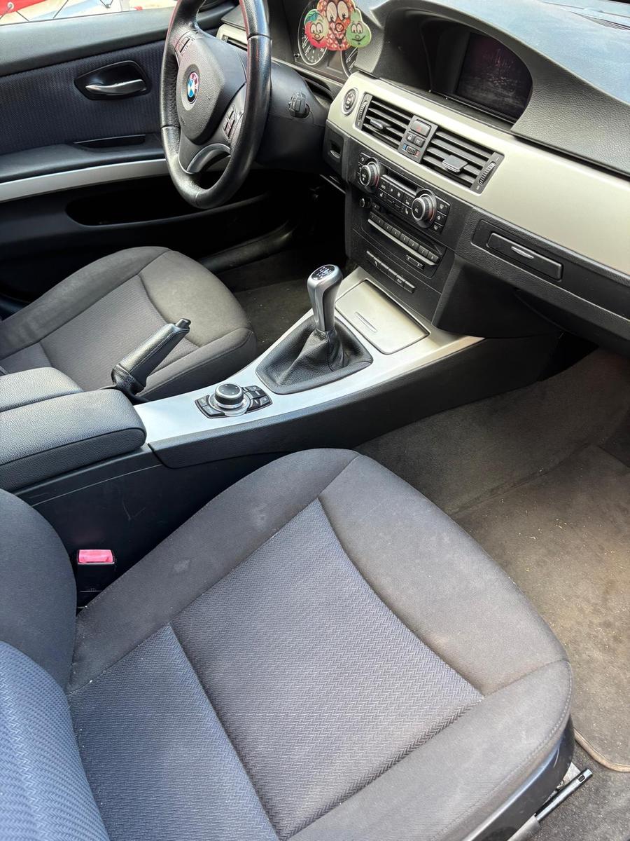 BMW 320 2010 — engine 1.995 cm³, 170 HP (125kW)
