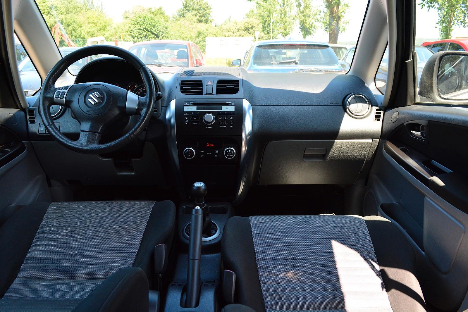 Suzuki (SX4) S-Cross