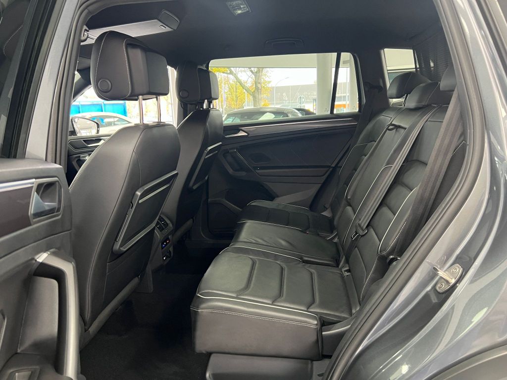 Volkswagen Tiguan Allspace 2.0TDI Highline 4Mo.*R-Line*ACC*