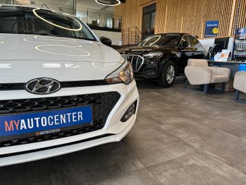MYAUTOCENTER – Gebraucht- und Jahreswagen mit Werkstattservice in Pfaffenhofen Hyundai i20 *TÜV:828*KLIMA*TEMPO*CARPLAY*PDC*CAM*