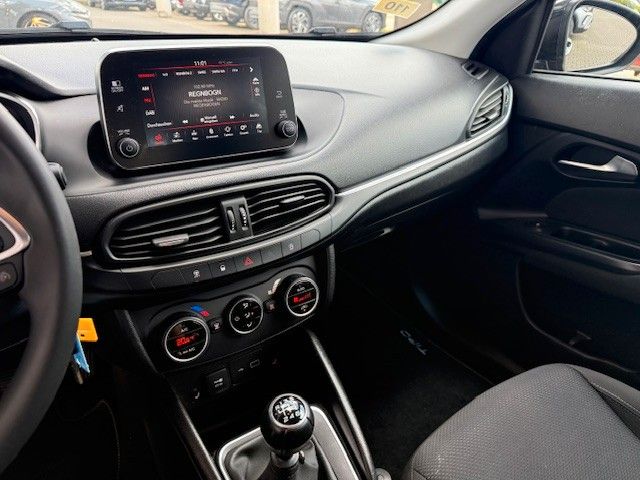 Fahrzeugabbildung Fiat Tipo Lounge 1.4l 120PS SHZ/Kamera!