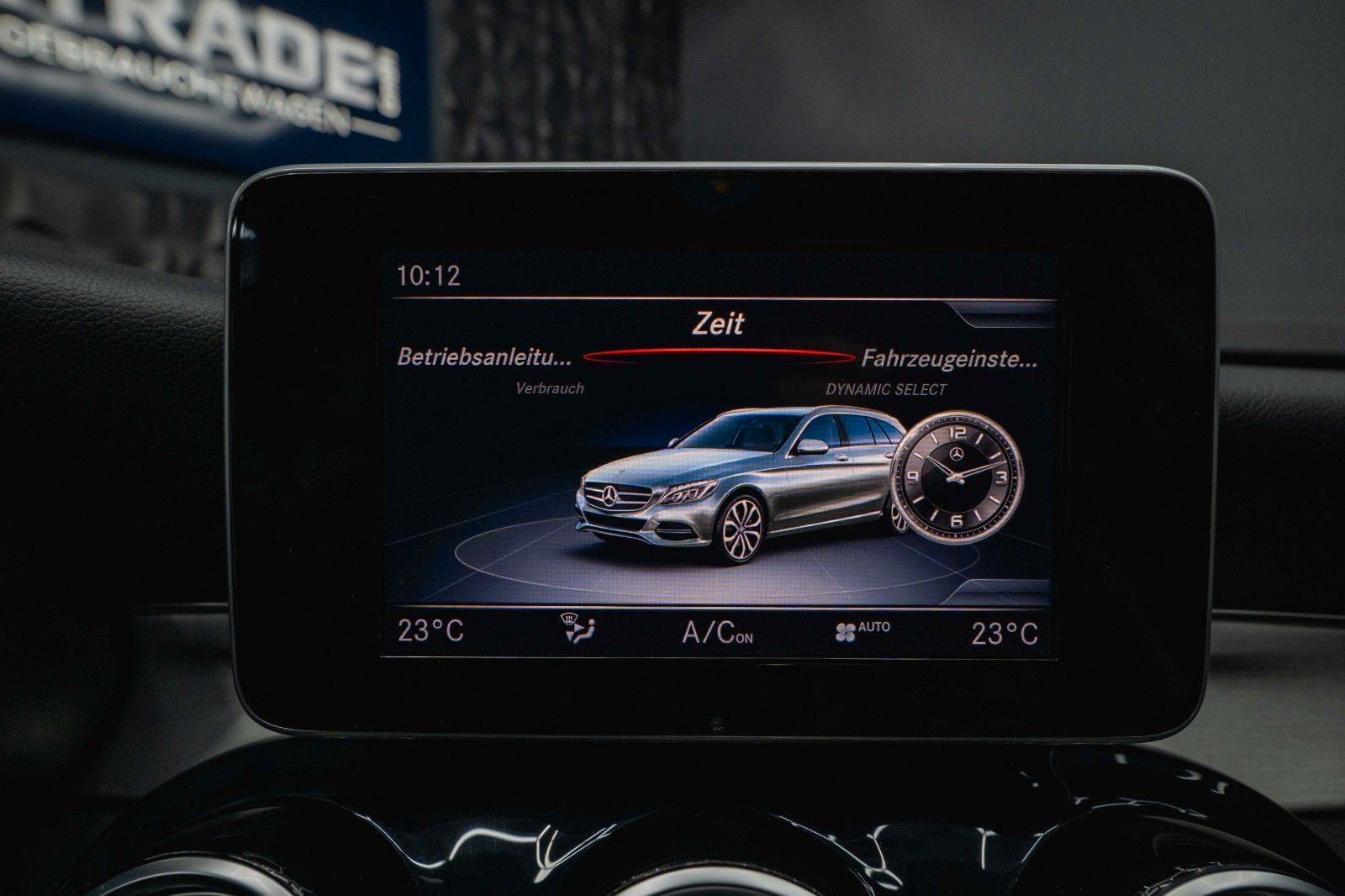 Fahrzeugabbildung Mercedes-Benz C 400 T 4Matic AMG Night-Edition *LED*19%*