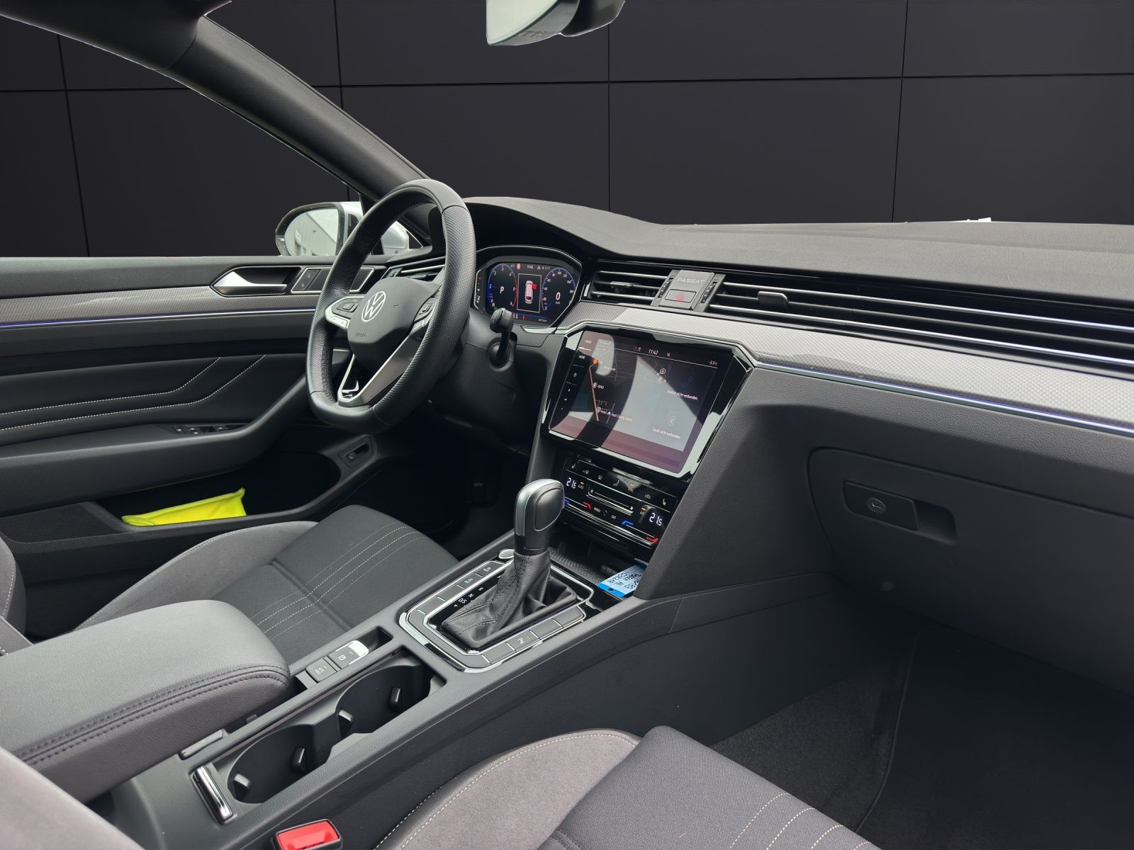 Fahrzeugabbildung Volkswagen Passat Alltrack TDI DSG 4M, LED ACC AHK AID RFK