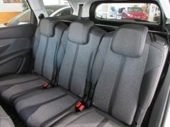 Fahrzeugabbildung Peugeot 5008 Allure 1.5D NAVI/LED/SHZ/AHK/PDC&CAM/ACC