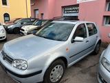 Volkswagen Golf 4-Bnziner 1.4 lit.Tüv.09/25. - Volkswagen aus 1997