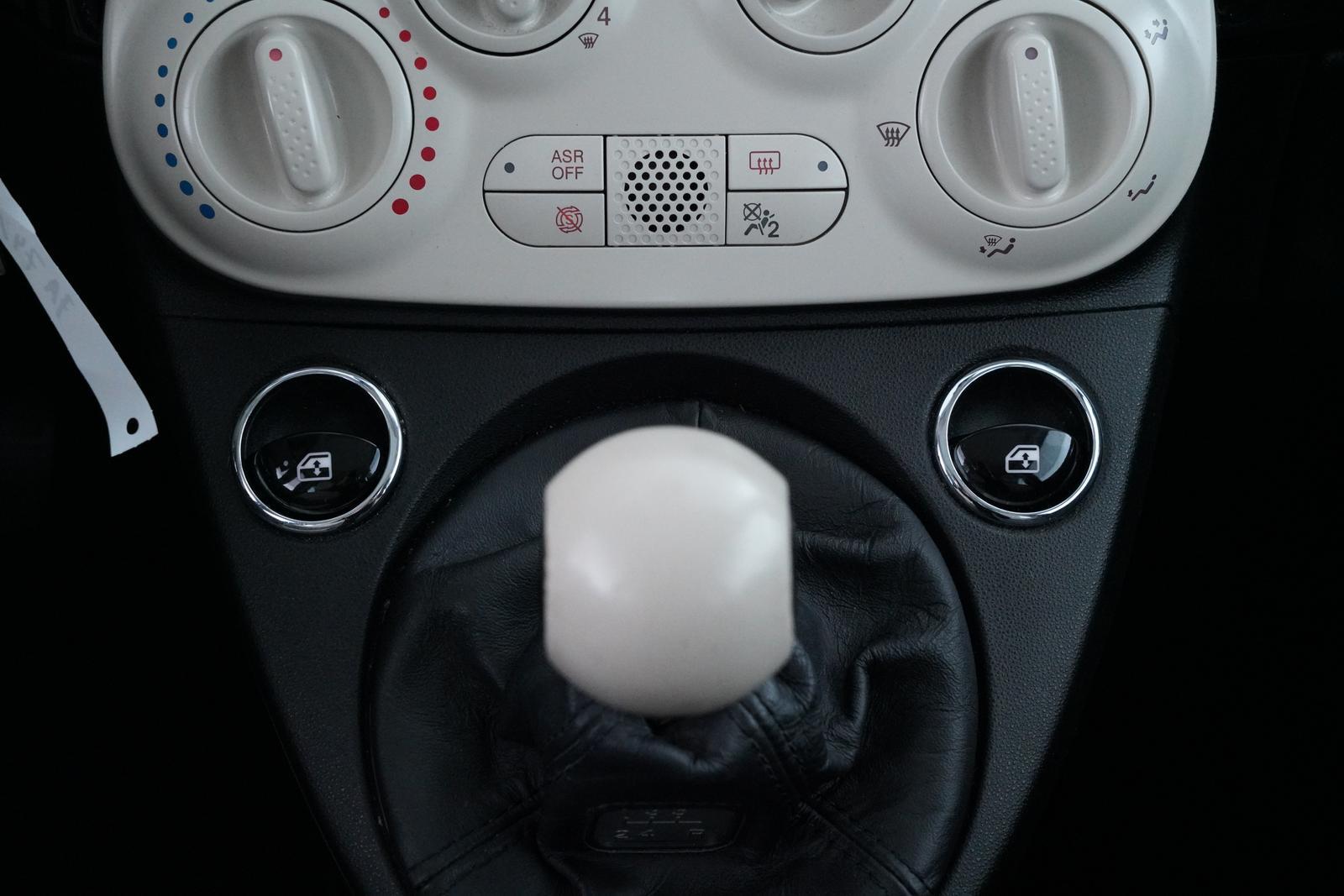 Fiat 500 LOUNGE 1.2 KAT//SCHECKHEFT GEPFLEGT