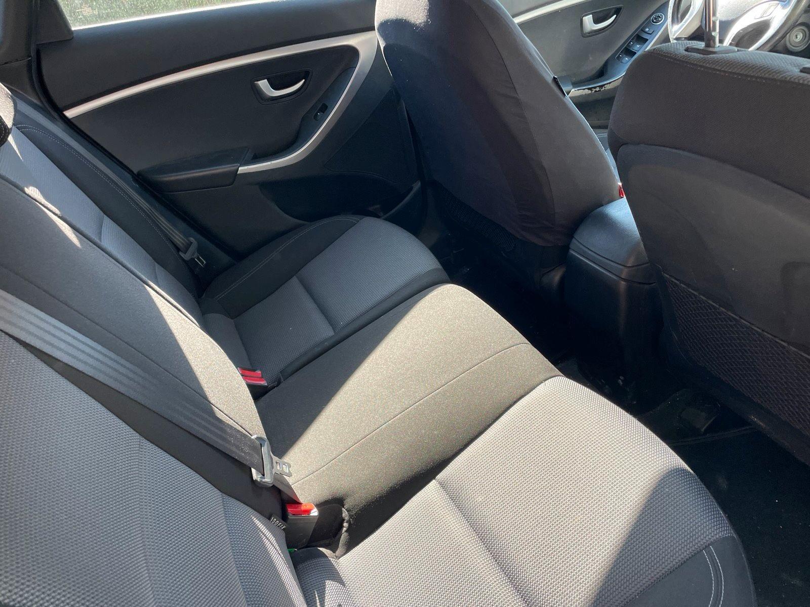 Hyundai i30 2013 — photo 6