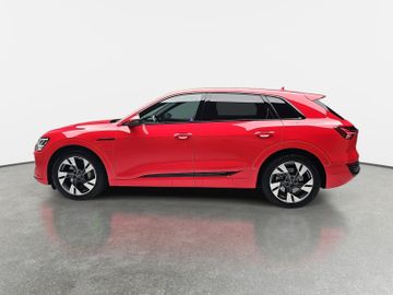 Audi Q8 e-tron - 6