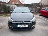 Hyundai i20, Klima,  Allwetter-Reifen, Top Auto, Tüv Neu - gebrauchte Hyundai i20 aus dem Jahr 2017
