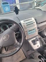 Toyota Corolla Verso 1.8-l-VVT-i Sol inkl. Travel-P... - gebrauchte Toyota Corolla Verso aus dem Jahr 2008