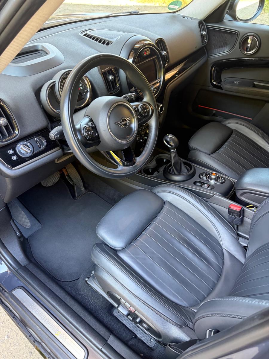 MINI Countryman SE (Cooper) ALL4 PDC/LED/Navi/HuD 