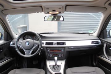BMW 318 - 12