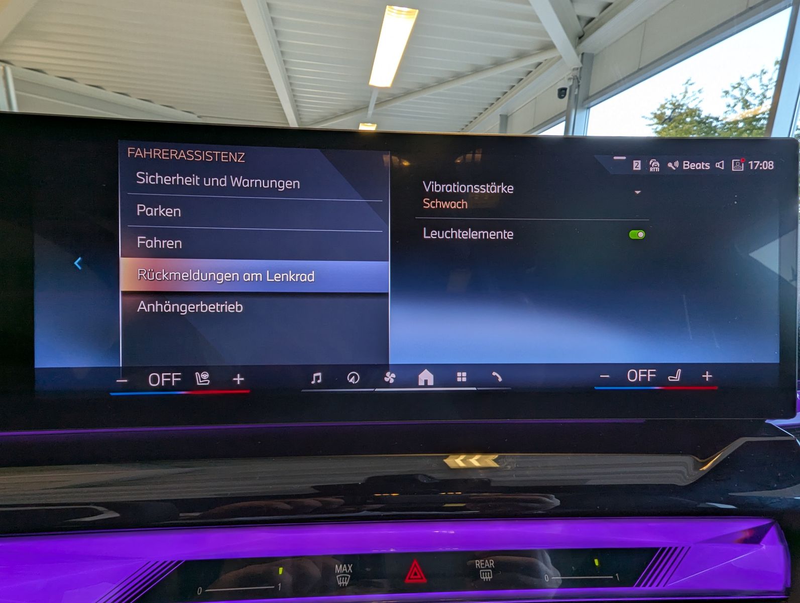 Fahrzeugabbildung BMW 540  d xD M-Sport PRO Pano Innov. Travel AHK 20"