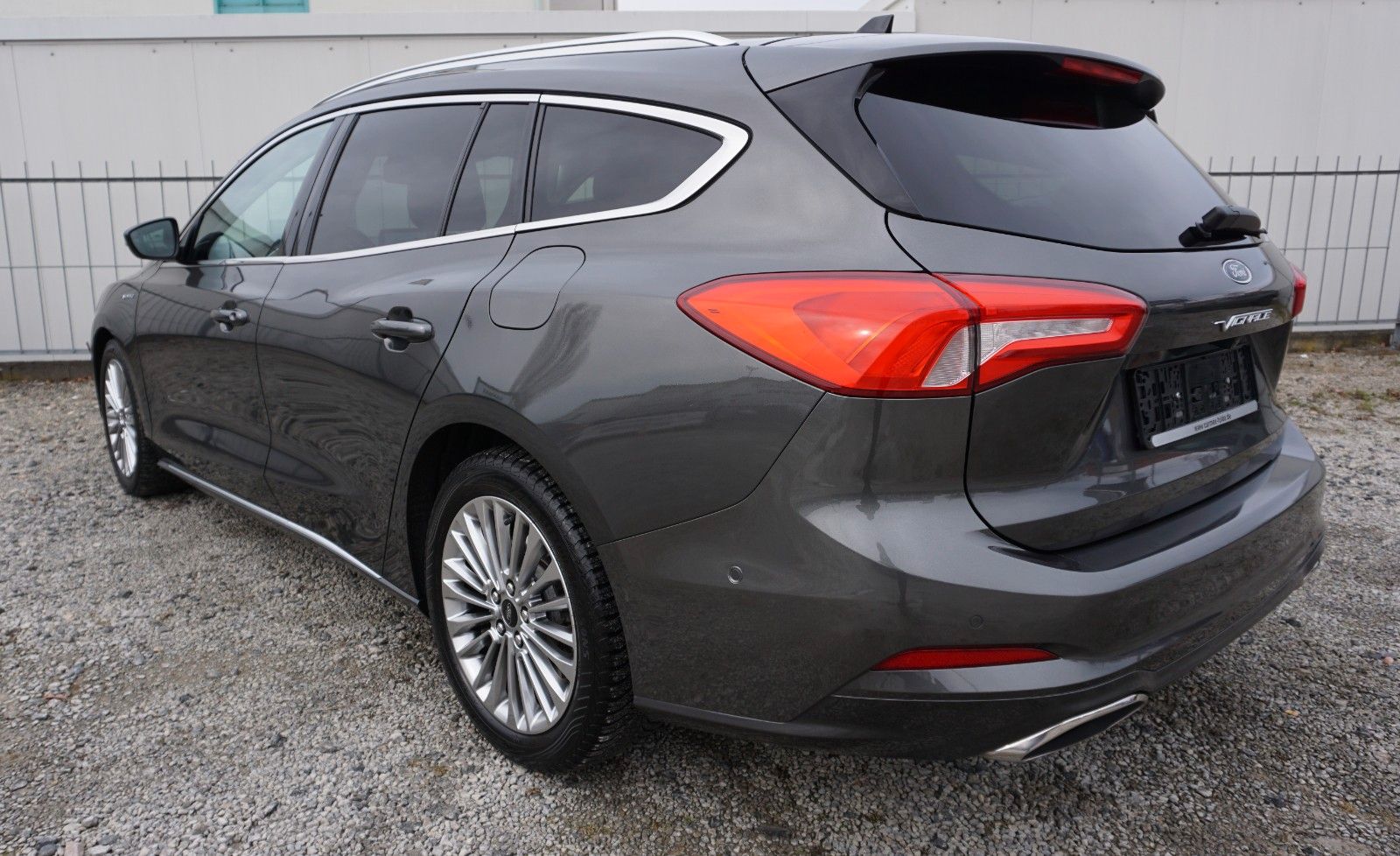 Fahrzeugabbildung Ford Focus Turnier Vignale, Kamera, Pano, Leder, LED