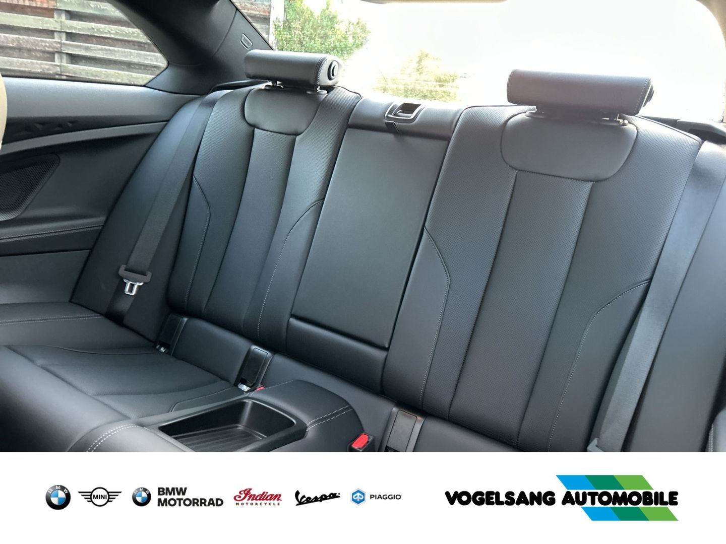 Fahrzeugabbildung BMW 218 iA Coupe,M Sport,Rückfahrk.,DAB,BMWLiveCockp