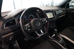 VW T-Roc 1.5 TSI Sport | Navi | App | ACC | AHK VW T-Roc 1.5 TSI Sport | Navi | App | ACC | AHK