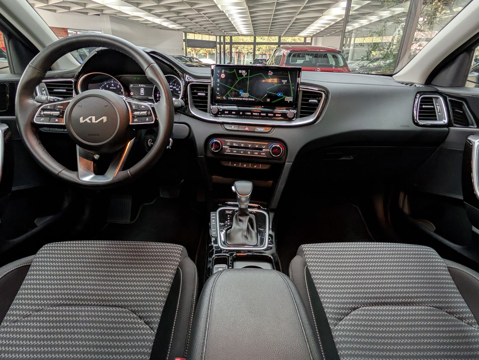 Fahrzeugabbildung Kia cee'd Sportswagon 1.5 DCT Spirit ACC*JBL*KAM*7J