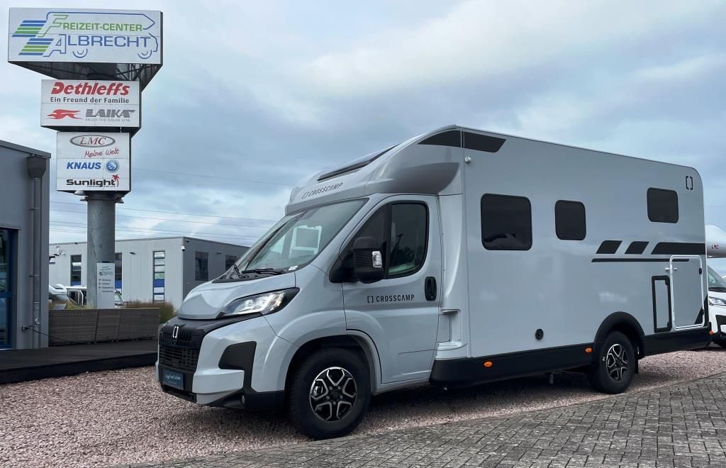 Fahrzeug Übersicht 1 Fahrzeugabbildung Crosscamp EXPDN 7.0 E Verfüg./Sparen Sie 4.689,- €