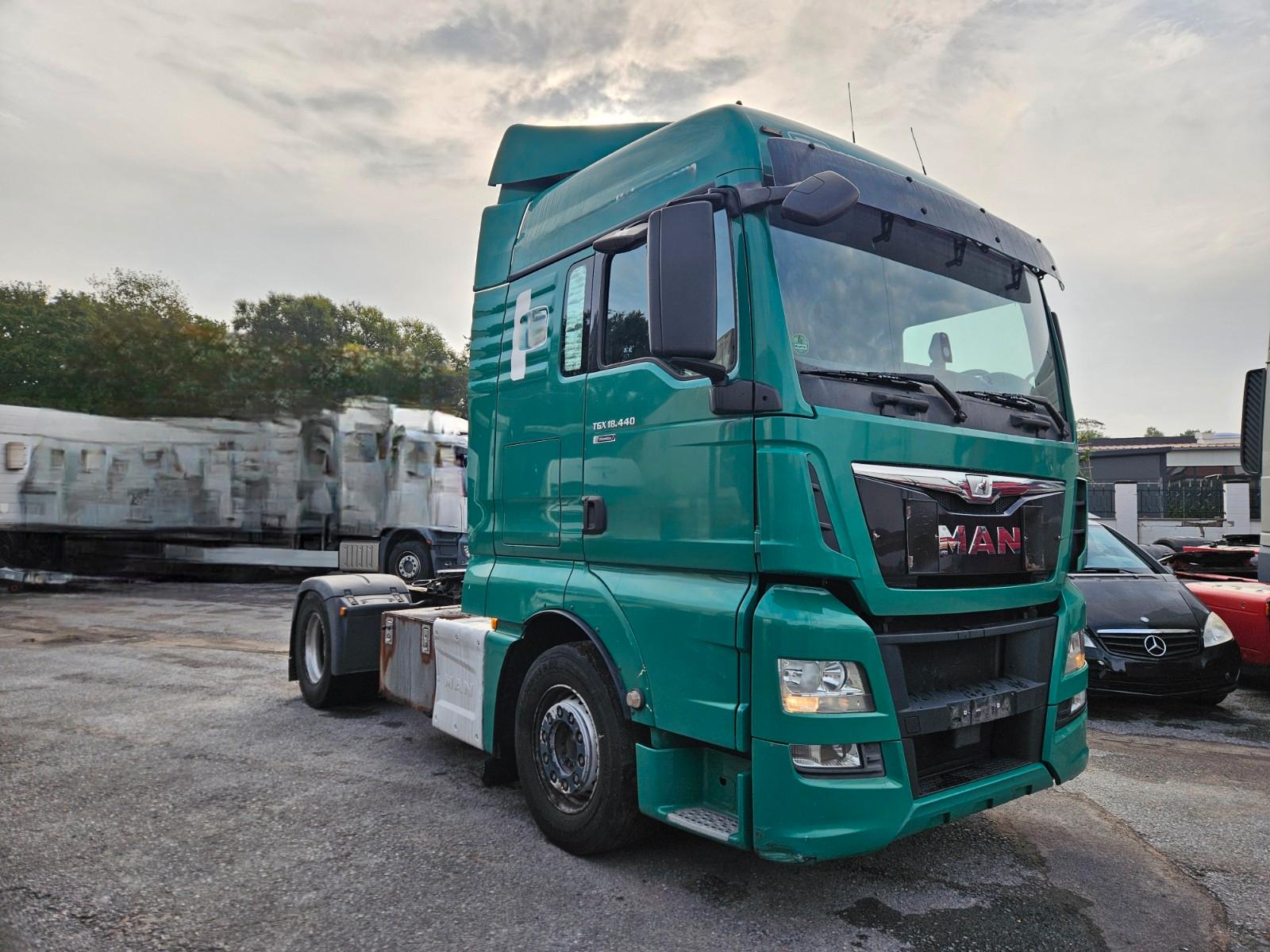 MAN TGX 18.440 XLX 2016 4x2 Standart