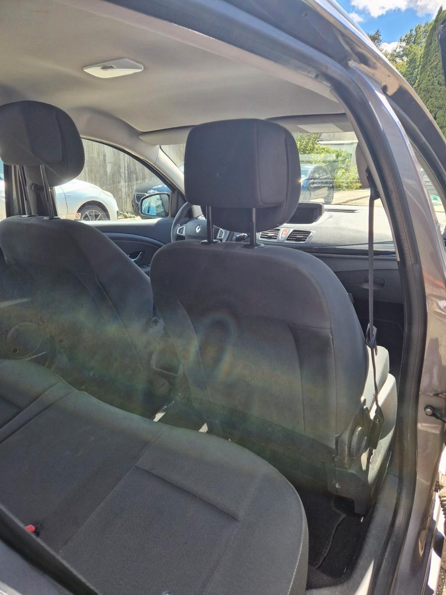 Renault Megane 2011 — photo 7