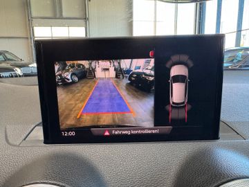 Audi Q2 *1.HAND*19%MWST*TEMPO*NAVI*PDC*KAM*LED*