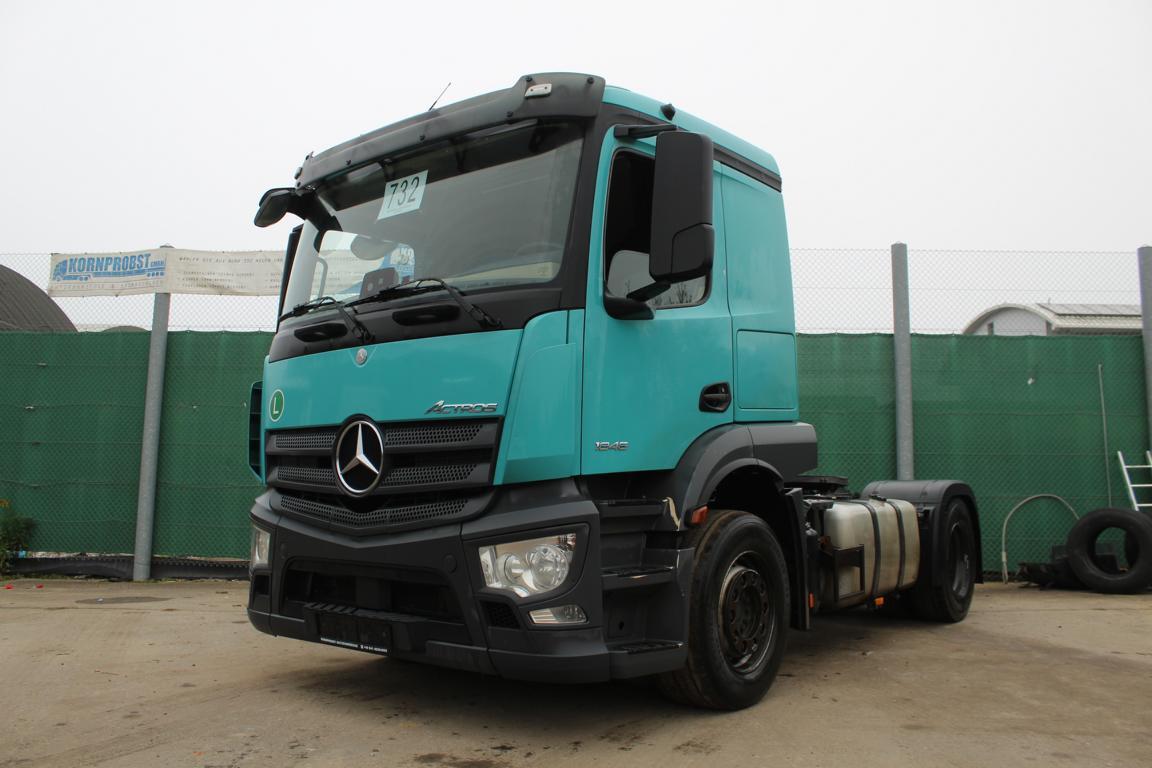 Mercedes-Benz 1846 LS 4x2 PTO/Nebenantrieb - Nr.: 732