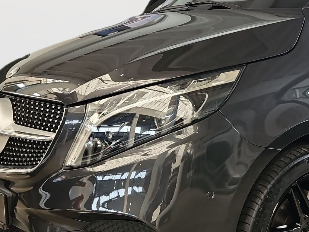 Fahrzeugabbildung Mercedes-Benz V 300 d Edition lang AMG 10''MBUX DISTRONIC LED