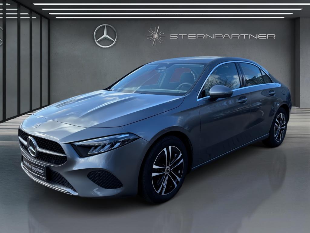 Mercedes-Benz A 180 Limo Progressive+Navi+Kamera+ILS+SHZ+MBUX+