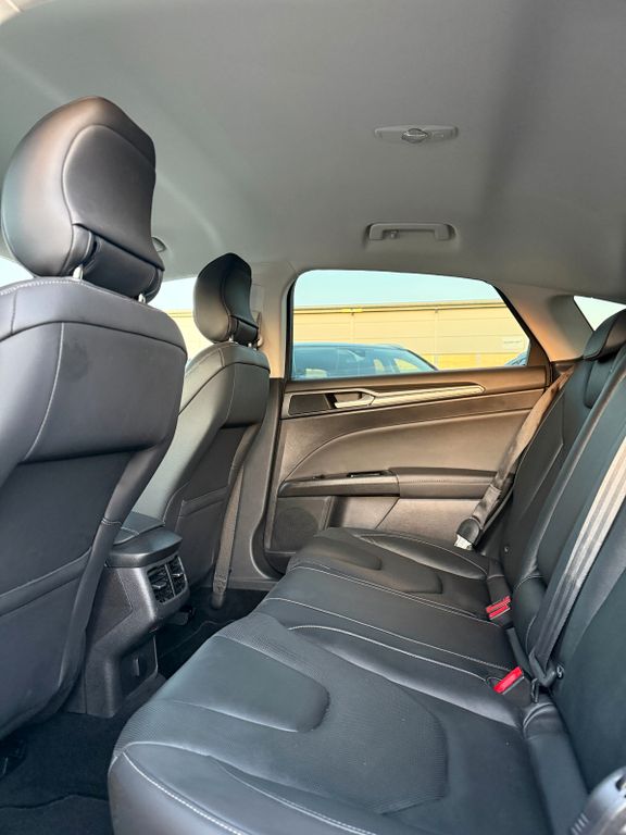 Ford Mondeo - Bild 22