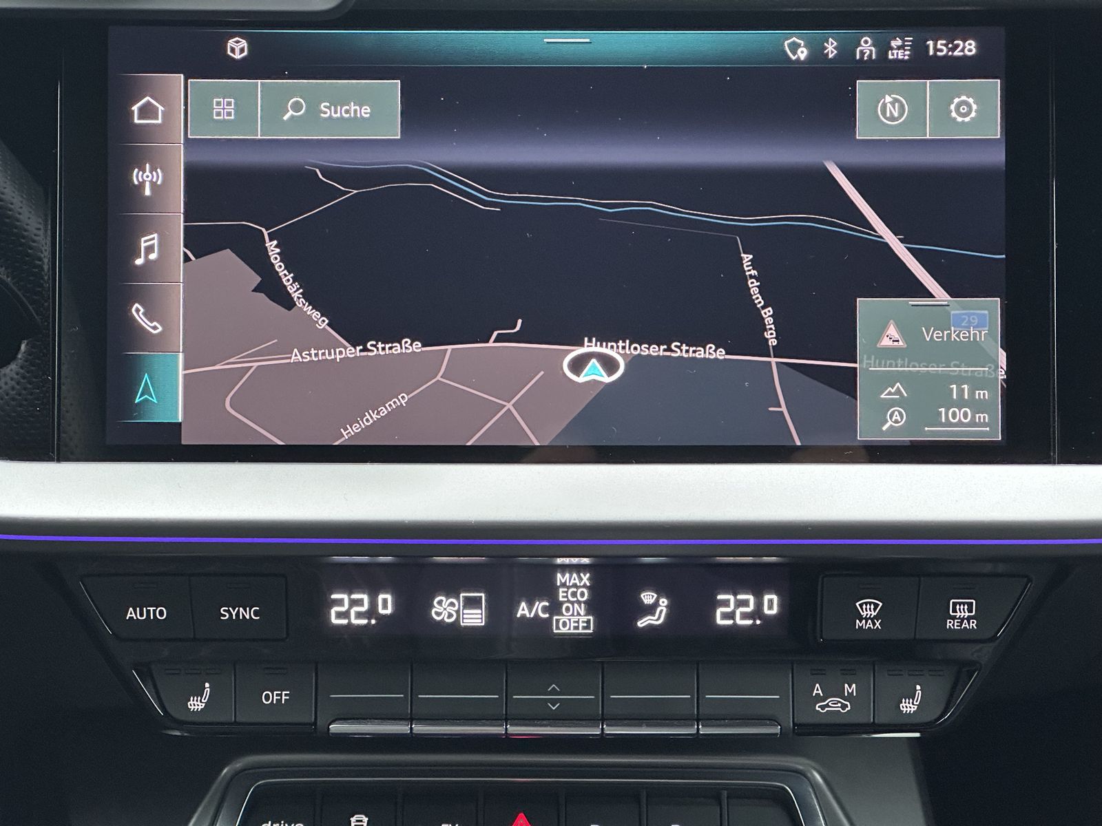 Fahrzeugabbildung Audi A3 SpB 40 TFSI e S-Line Black NAV+LED+B&O+KAMERA