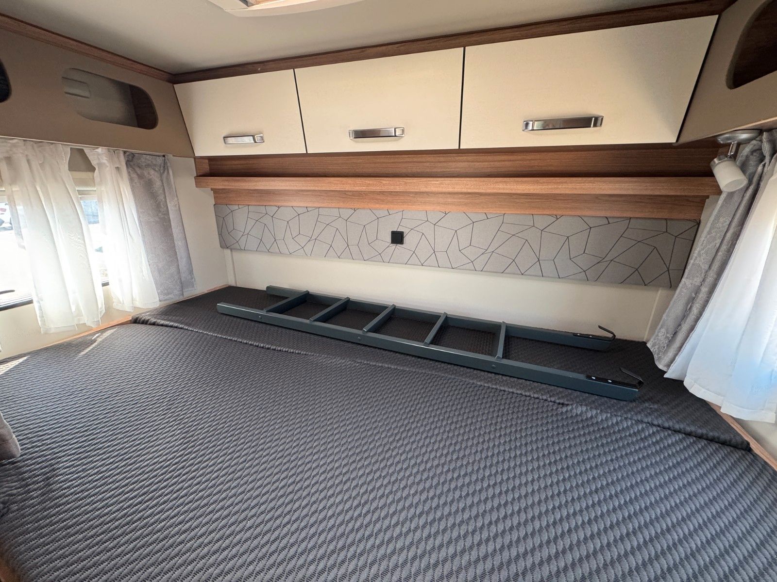 Fahrzeugabbildung Weinsberg CaraSuite 650 ME *Dachklima