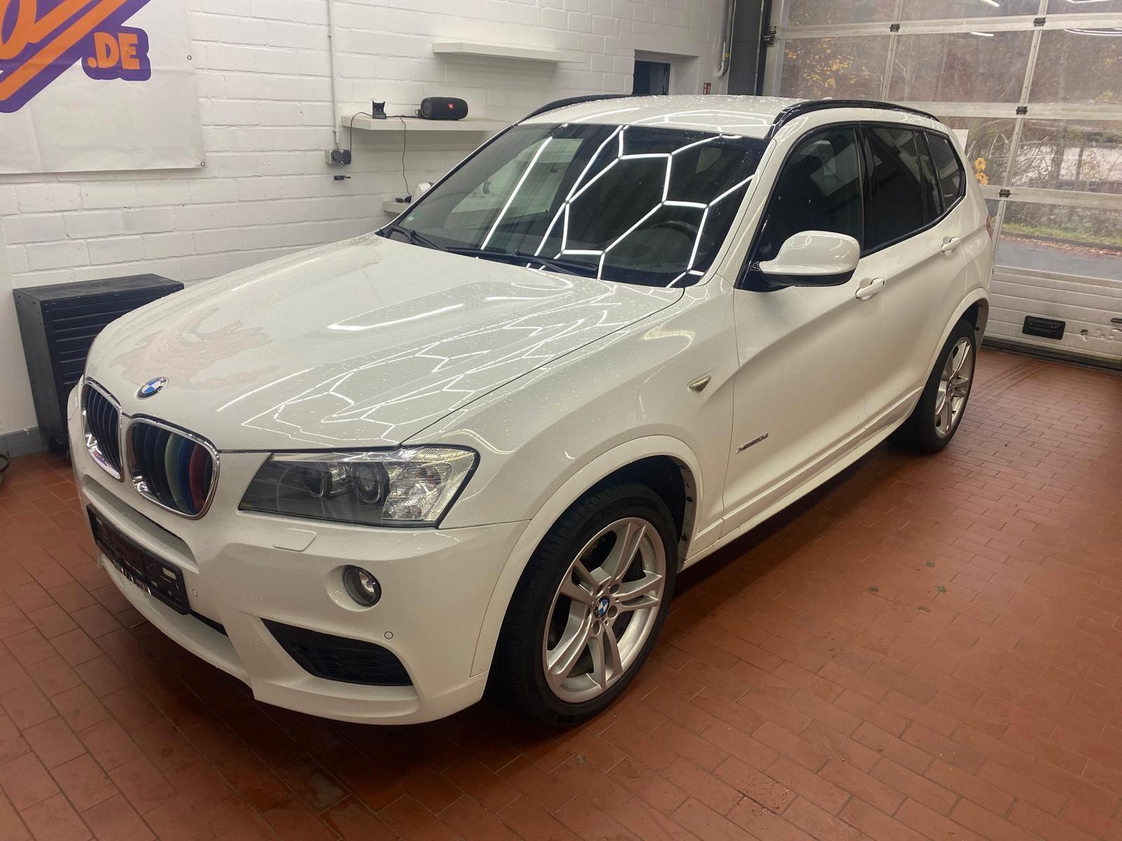 BMW X3 xDrive 20 d M-Sportpaket Leder Navi HUD