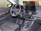 Hyundai i30 Kombi 1.5 DCT TREND Navi Voll-LED Kamera Car - Cars in Wiesbaden