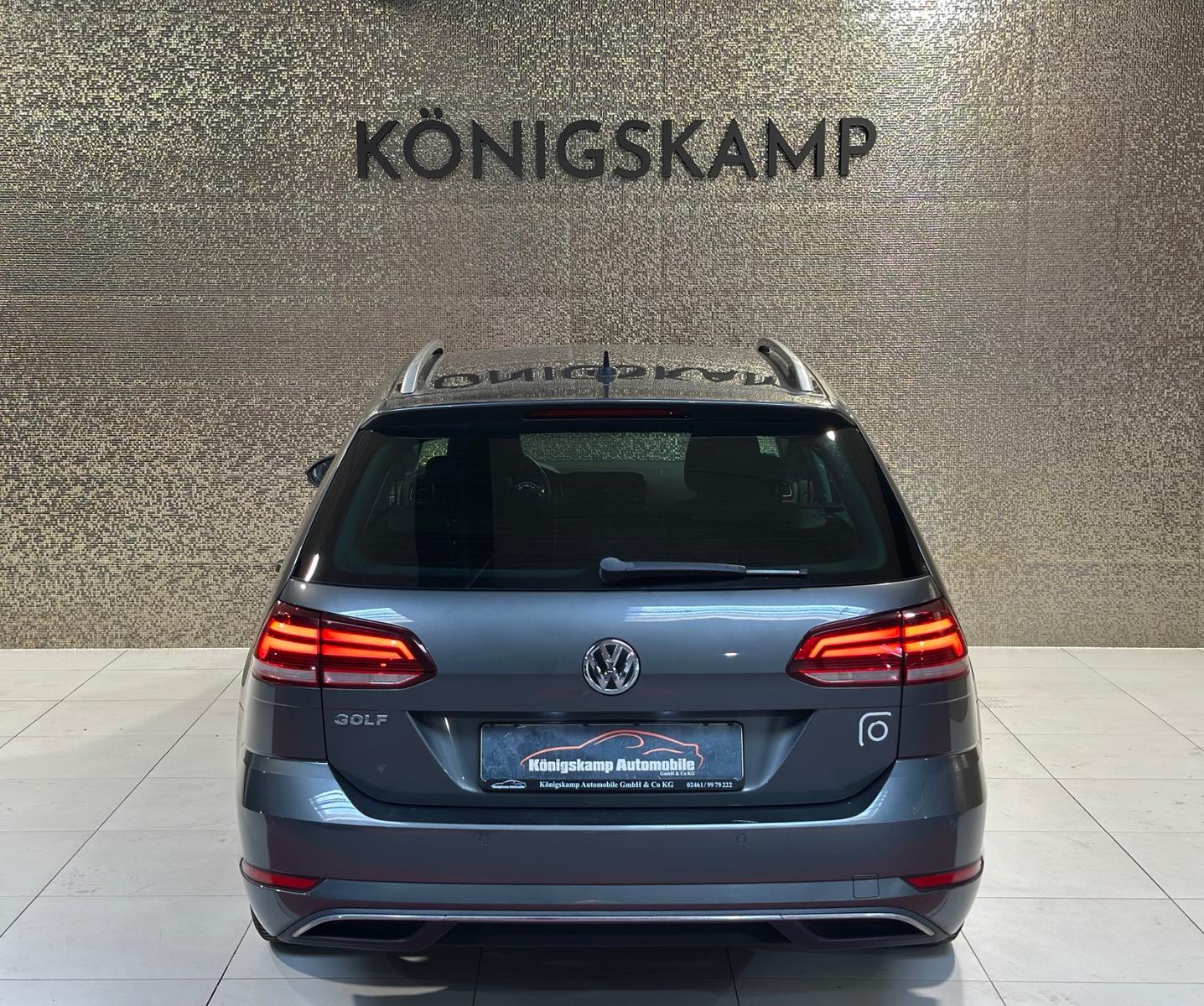 Volkswagen Golf VII Variant Aut * PDC * SHZ * SERVICE NEU *