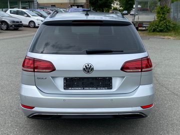 Volkswagen Golf - 6