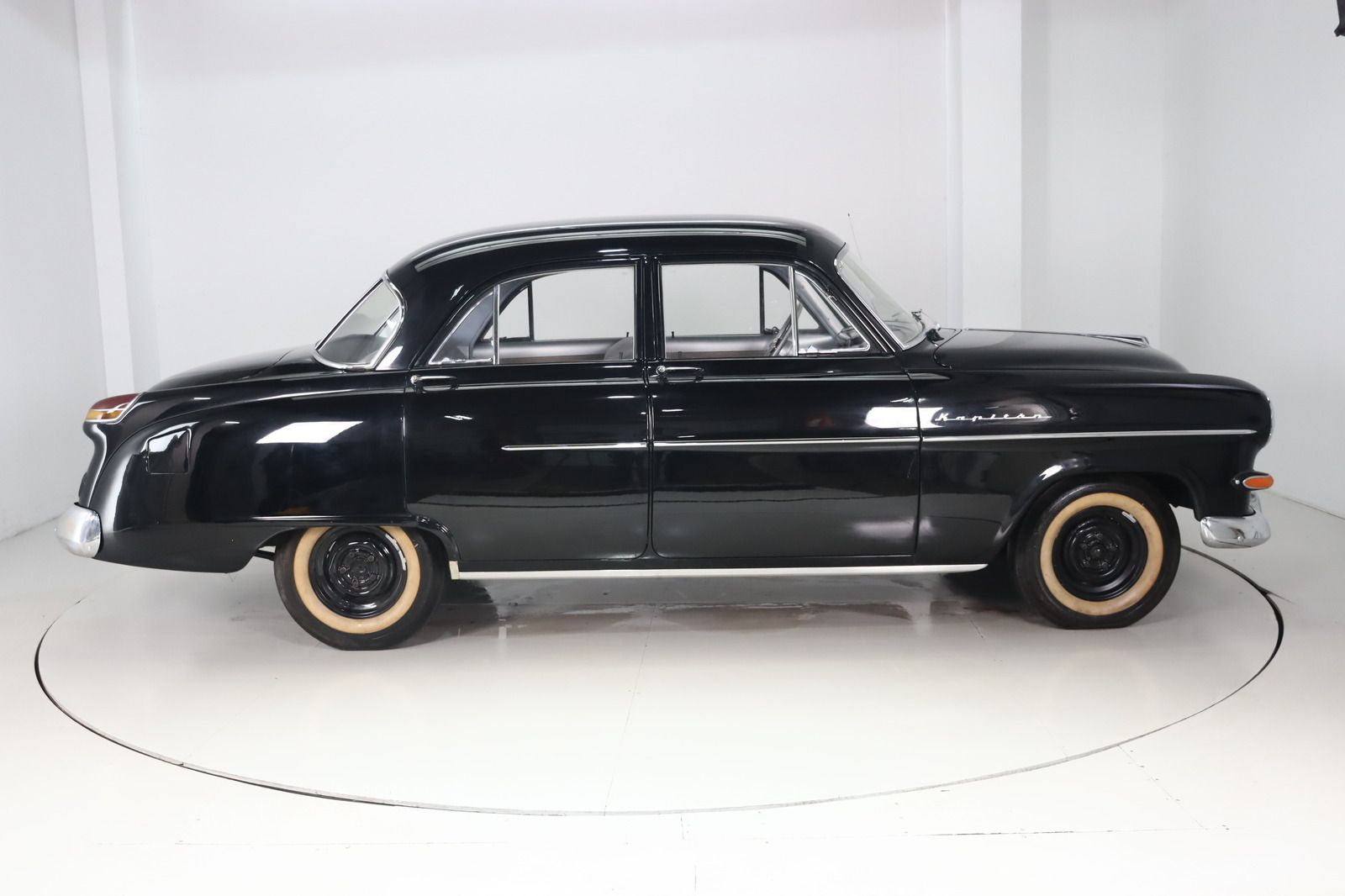 Fahrzeugabbildung Opel Kapitän 54