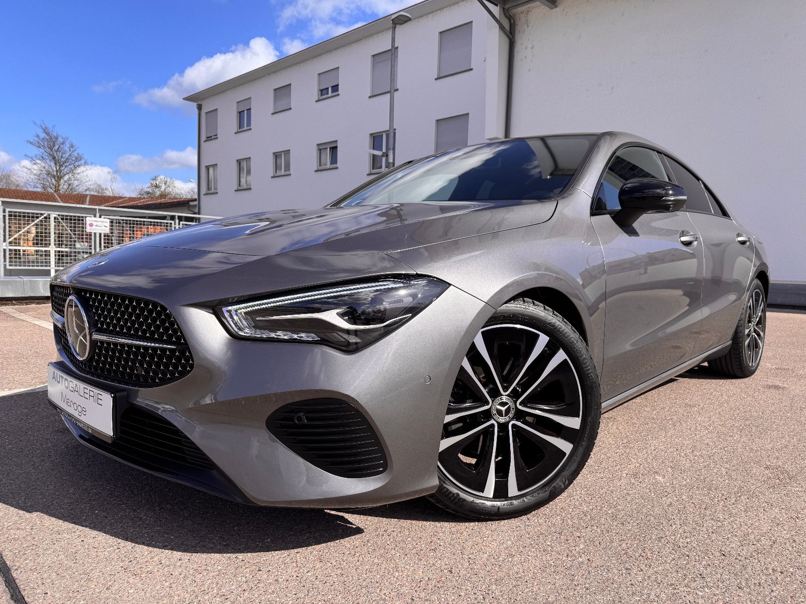 Mercedes-Benz CLA 200 d 8G DISTRONIC 360° BURMSTER STANDH