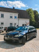 BMW 530D xDrive F11 M-paket Voll Performance - BMW 530 mit Diesel-Antrieb: Kombi, 530d M Paket Voll