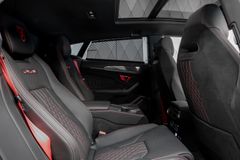 Performante BLACK FULL CARBON MASSAGE B&amp;O PANO